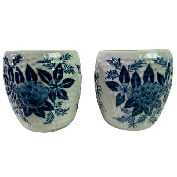 Set 2 Made in Thailand White Dimpled Pottery 4" Tall Vases Blue Flowers Lotus - Picture 4 of 10